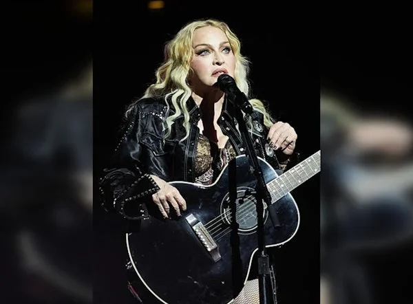 Η Madonna τιμά τα θύματα της επίθεσης στο Pulse,στο The Celebration Tour