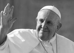 Ο Πάπας Φραγκίσκος πέθανε :  Η κληρονομιά του για τα LGBTQ+ δικαιώματα